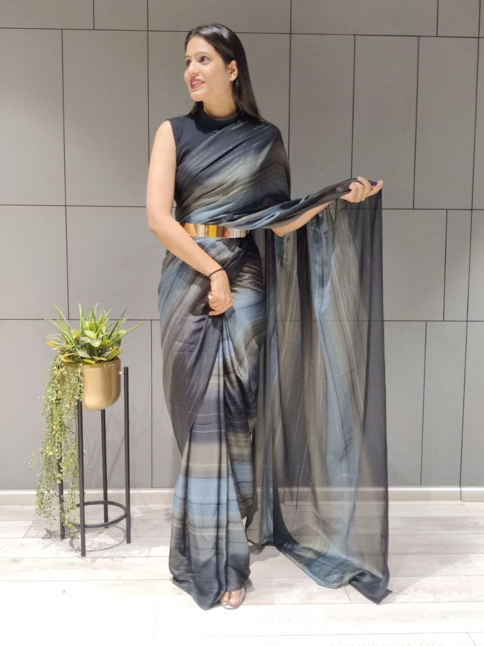1- Min Ready To Wear Saree With Important Zari Padding